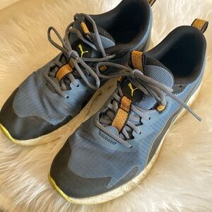 Puma Men's Gray and Yellow Athletic Shoes. Size 9.5